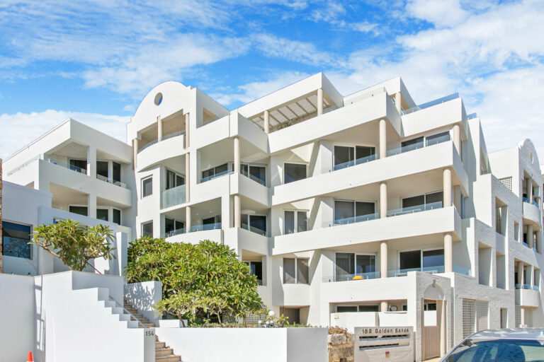 3/152 Marine Parade gallery
