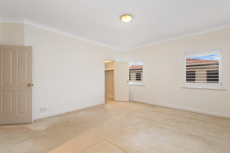 6/101 Bindaring Parade gallery