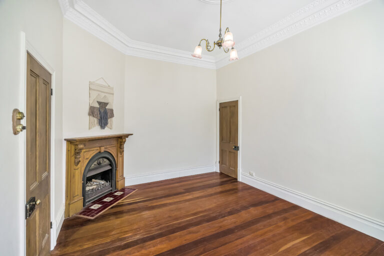 5 Gibbon Street gallery