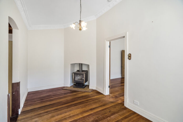 5 Gibbon Street gallery
