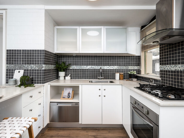 17/389 Stirling Highway gallery