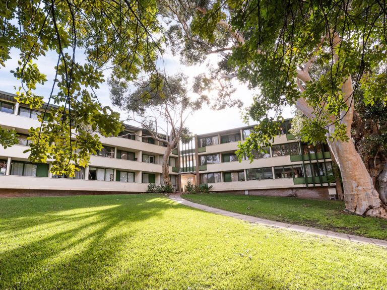 17/389 Stirling Highway gallery