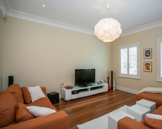 16 Curlew Road gallery