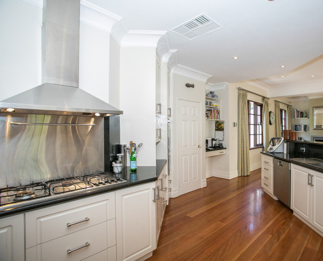 16 Curlew Road gallery