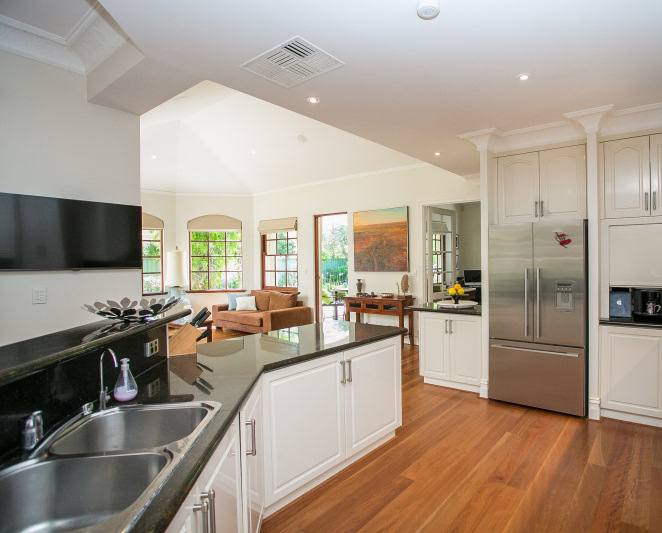 16 Curlew Road gallery