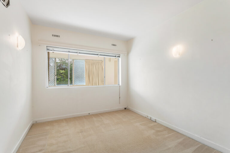 3/8 Hamersley Street gallery