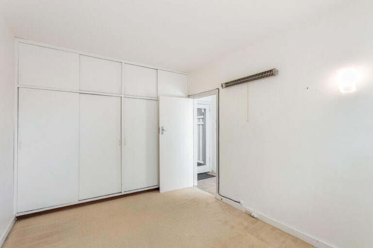 3/8 Hamersley Street gallery