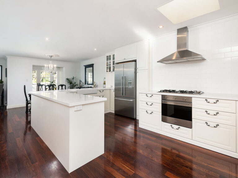 3 Queen Street gallery