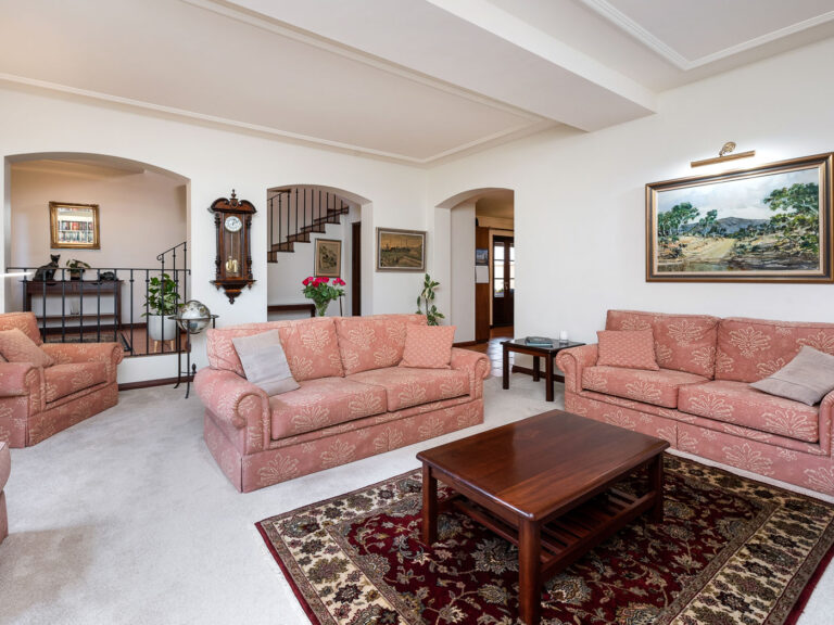 6 Aston Place gallery