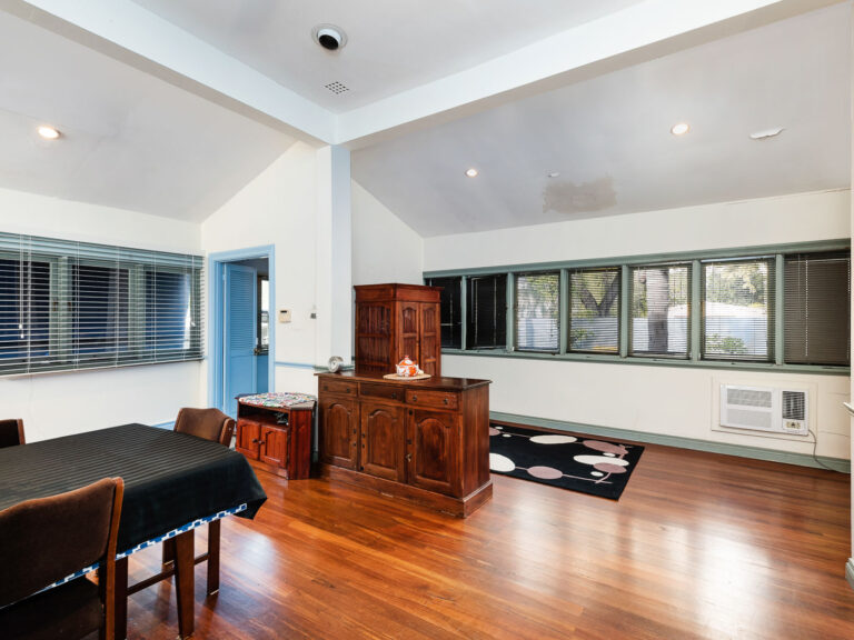 20 Reginald Street gallery