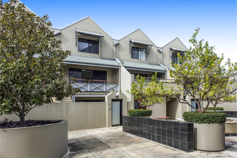 22 / 200 Rokeby Road gallery