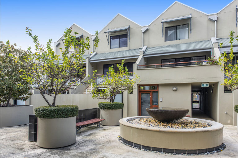 22 / 200 Rokeby Road gallery