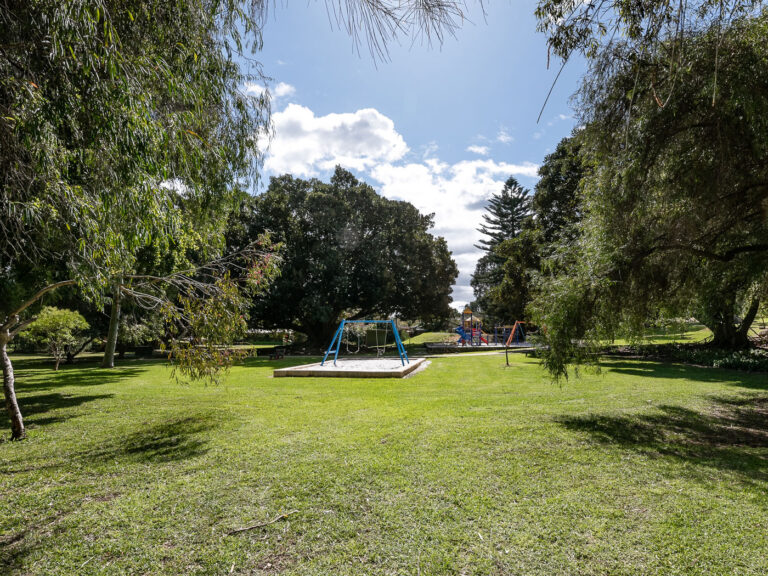 5/44 Davies Road gallery