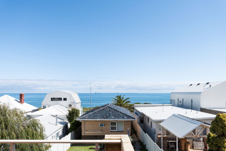 17 Curtin Avenue gallery