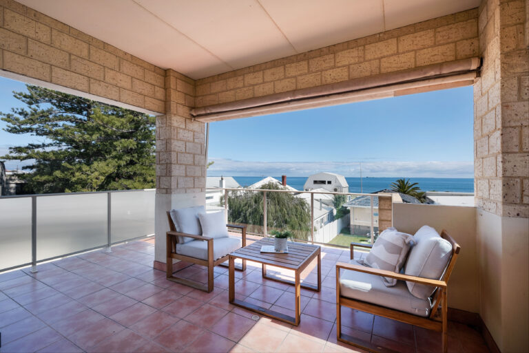 17 Curtin Avenue gallery