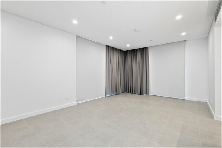 204/42 Glyde Street gallery