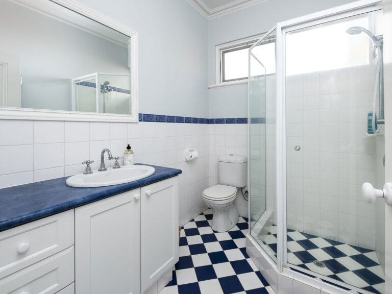 5 Walter Street gallery