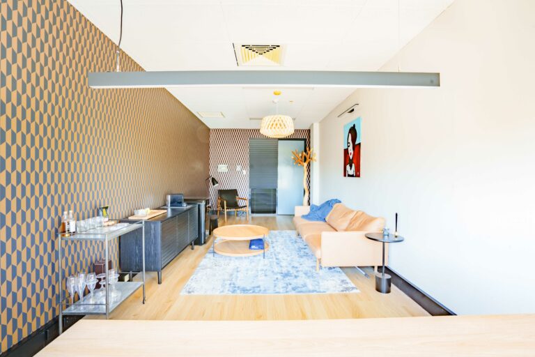 37/18 Stirling  Highway gallery