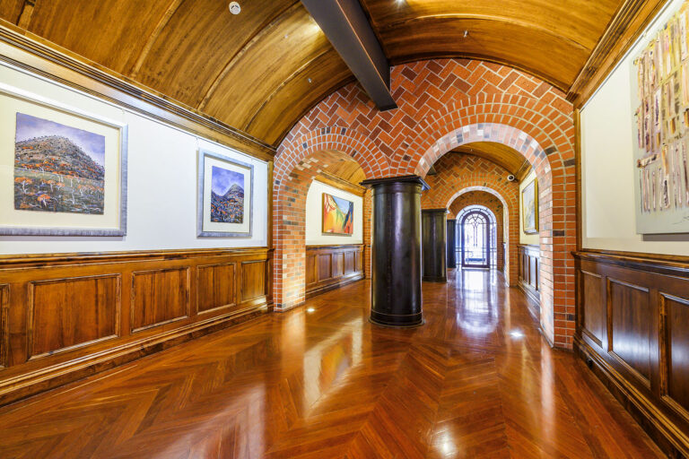 6 / 82 King Street gallery