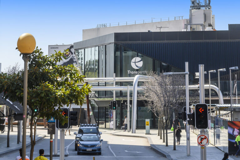 6 / 82 King Street gallery