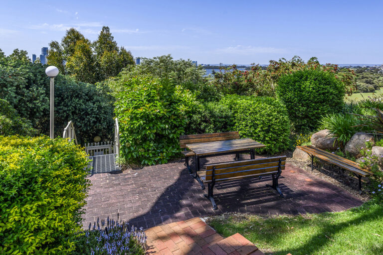 82 / 154 Mill Point Road gallery