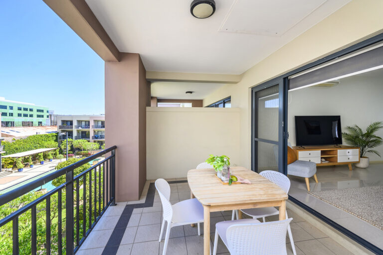 44 / 1 Roydhouse Street gallery