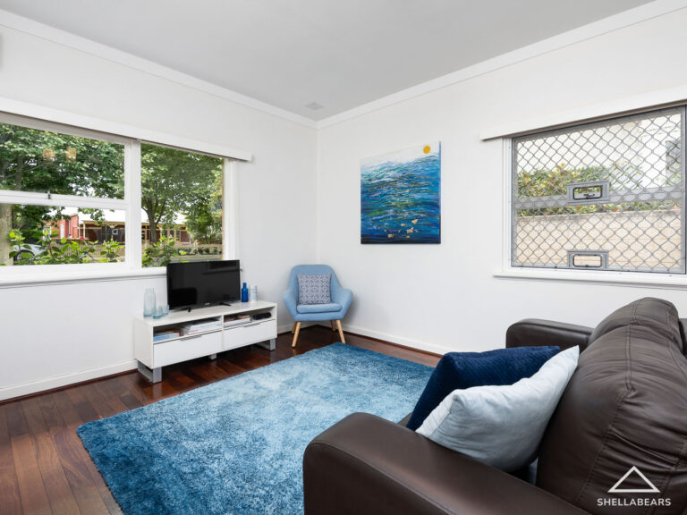 19A Goldsworthy Road gallery