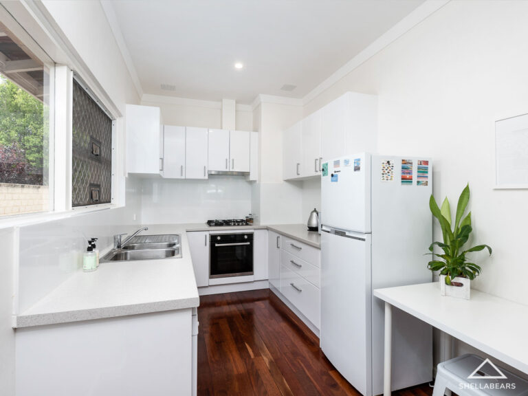 19A Goldsworthy Road gallery