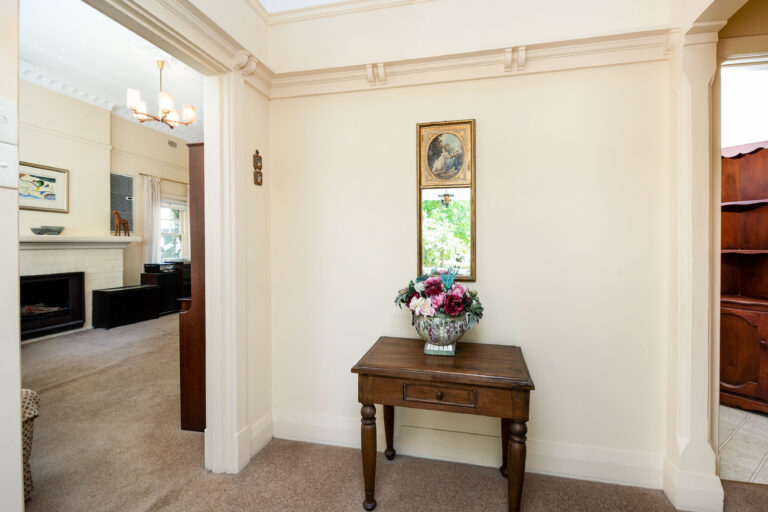 10 Swan Street gallery