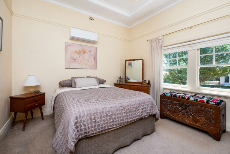 10 Swan Street gallery