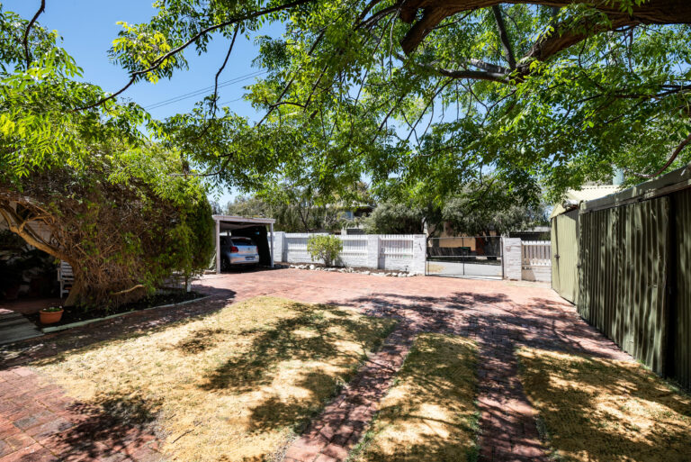 10 Swan Street gallery