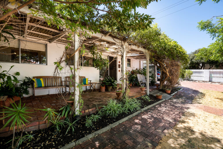 10 Swan Street gallery