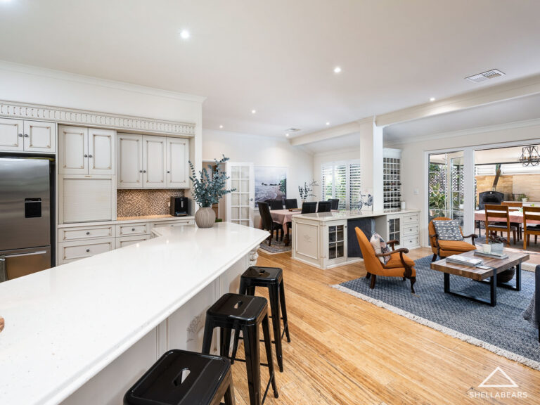 4 Adderley Street gallery