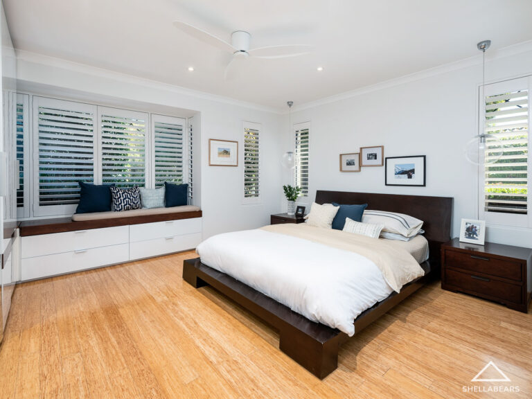 4 Adderley Street gallery