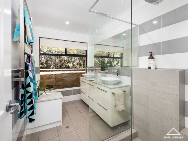 4 Adderley Street gallery