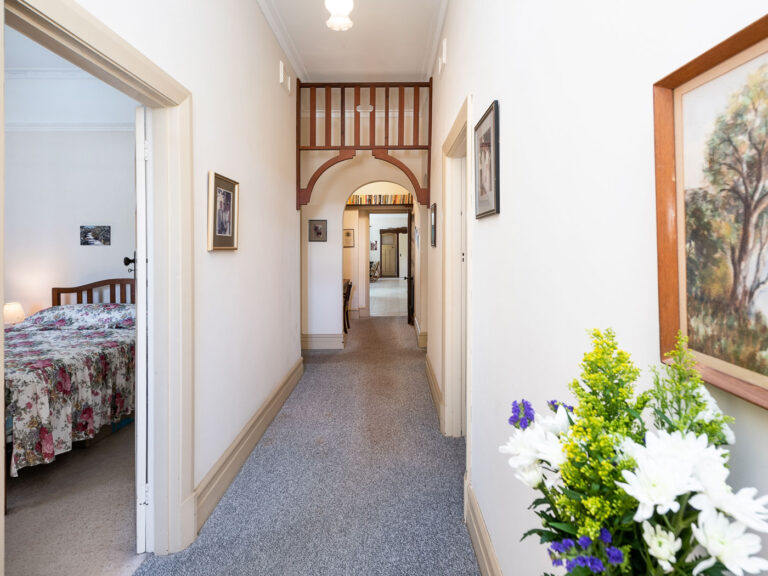 28 Lynton Street gallery