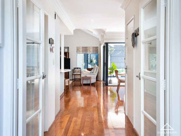 15 Cornwall Street gallery