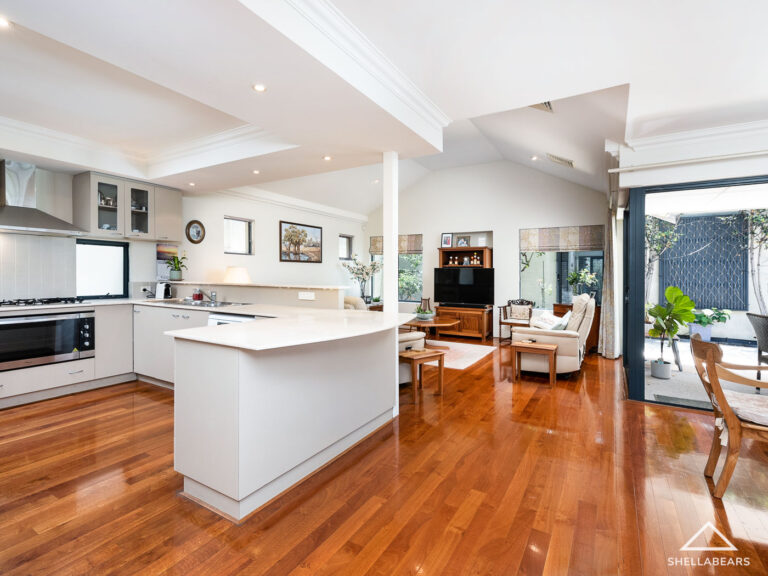 15 Cornwall Street gallery