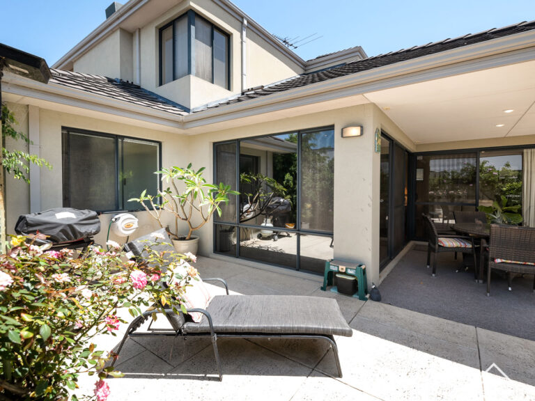 15 Cornwall Street gallery