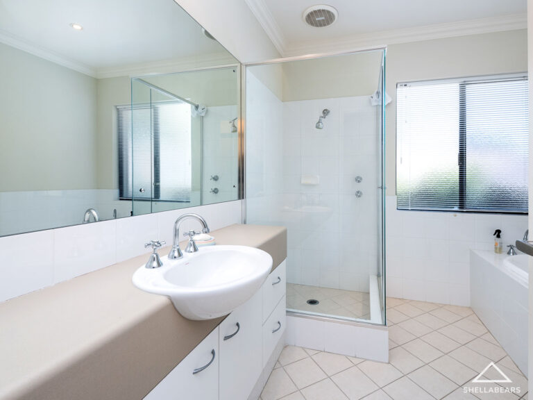 15 Cornwall Street gallery