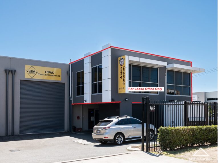 1/15 Bowen Street gallery
