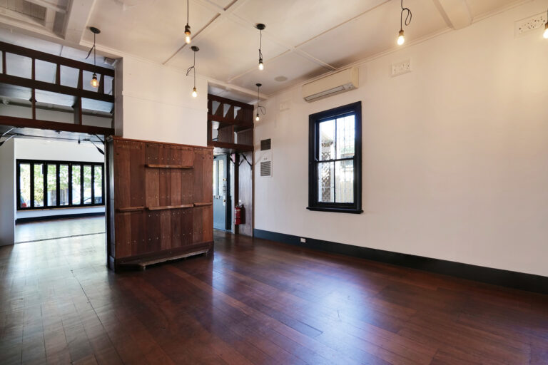 35 Hampden Road gallery