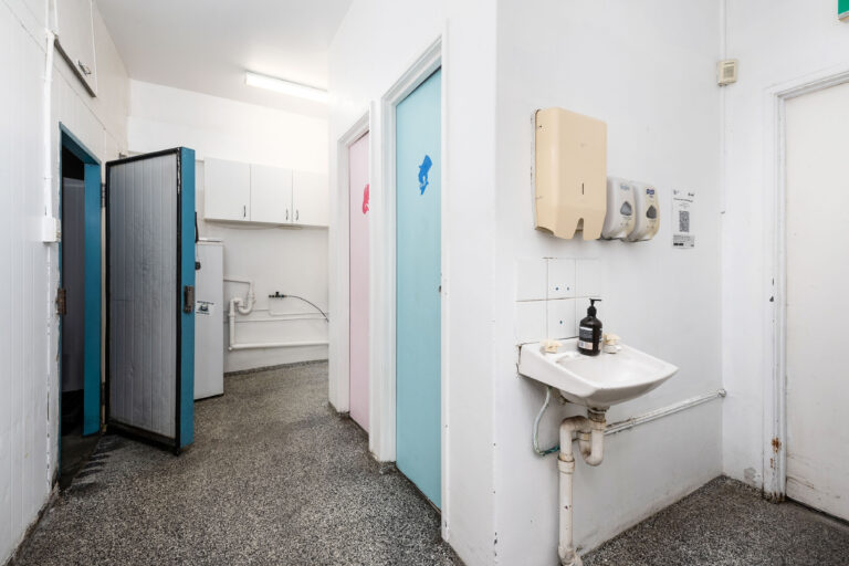 1/8 Zeta Crescent gallery