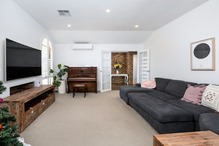 6 Rhodes Place gallery