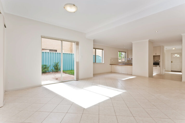 17 Meriwa Street gallery