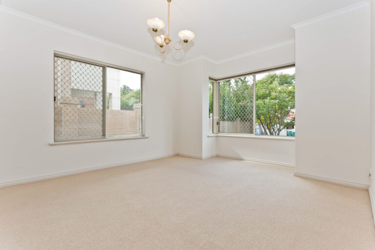 17 Meriwa Street gallery