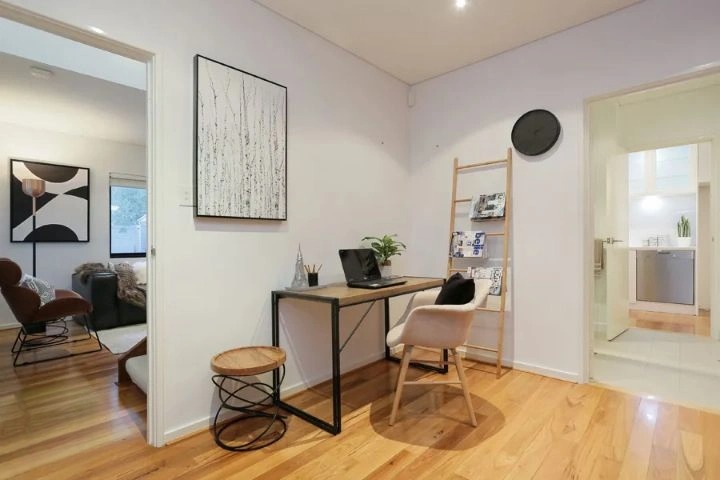 16B Princess Road gallery