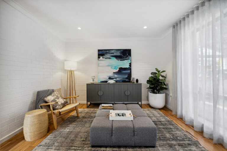 3/6 Wellington Street gallery