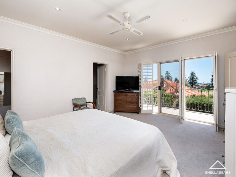 2A Torrens Court gallery
