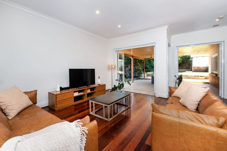 108 Napier Street gallery